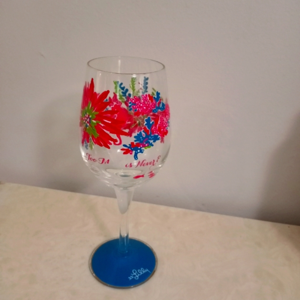 Lilly Pulitzer wine glass